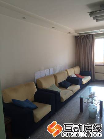 新一代B区 3室2厅2卫 140m² 租金2200元/月