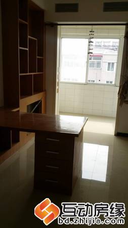 政协小区 宁和小区 3室2厅2卫 143m² 赠送地下室