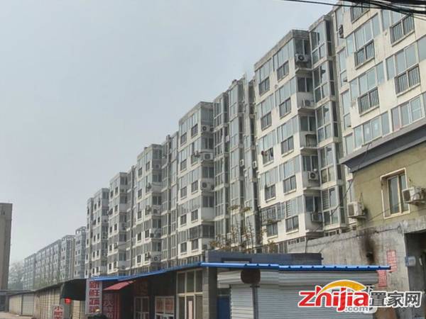 紫晶悦城旁秀水苑精装三室偏门大客厅可贷款满五年随时看房