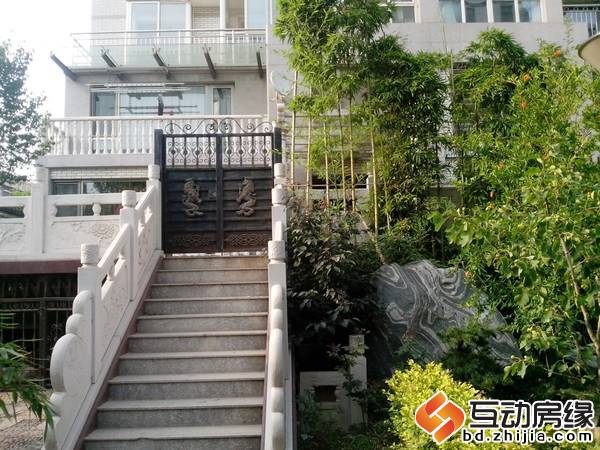 秀兰钻石嘉园 5000元 200多平 赠平台多层电梯洋房