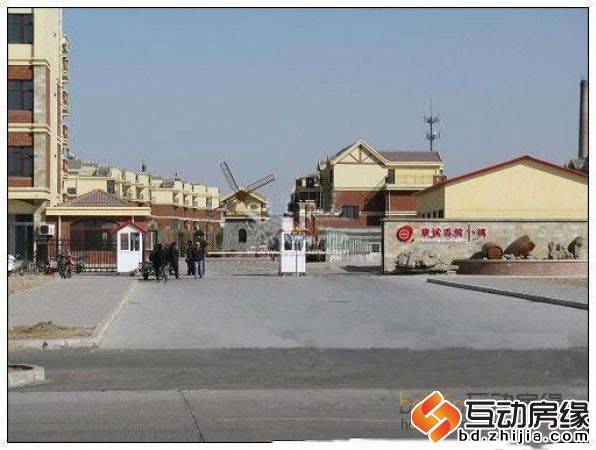 康城香槟小镇 400平 独栋别墅 1400万包改名