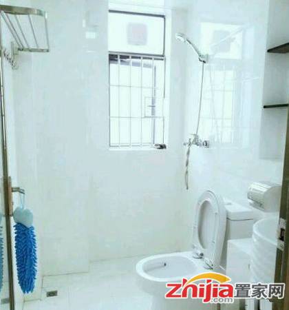 玉龙小区 1室1厅1卫