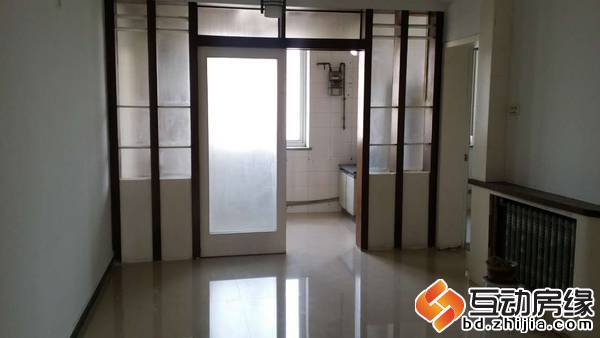 政协小区 宁和小区 3室2厅2卫 143m² 赠送地下室