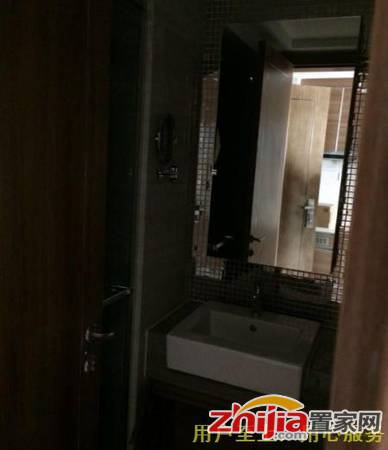 恒大御景半岛 一室精装公寓 拎包直接入住