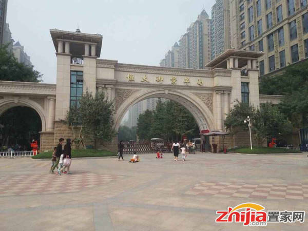 恒大御景半岛精装两室 地铁4号线线 紧邻二环 学 区房