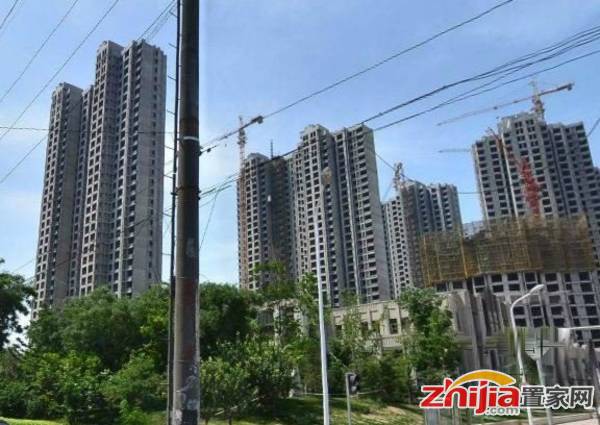 体育大街保利花园 豪装四室 品牌家电实木家具全包