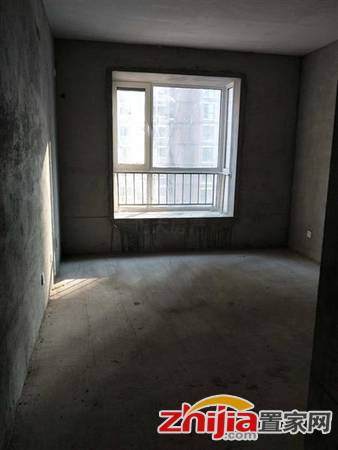 桥西 天玺名著 220万 3室2厅2卫 毛坯,多条公交经过!