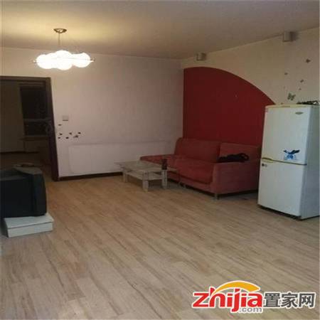 莱茵港 1600元 2室2厅1卫 中装,家具家电齐