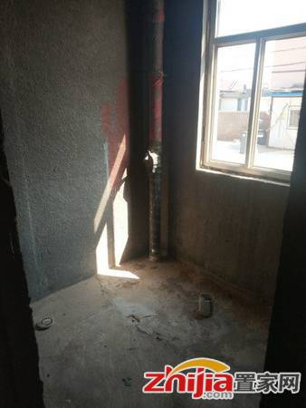 铂宫时代 包更名,中间楼层 108万包更名,可贷款40万 房