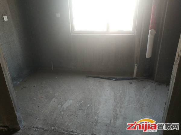 铂宫时代 包更名,中间楼层 108万包更名,可贷款40万 房