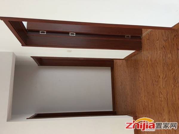 东岗怡园 3室2厅2卫 125m² 租金2800元/月