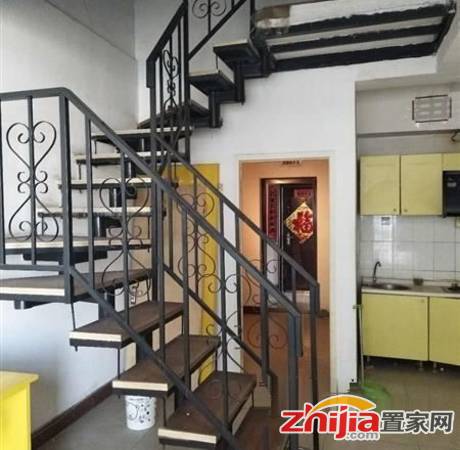自由港97万2室2厅2卫简装超低价挥泪大甩卖