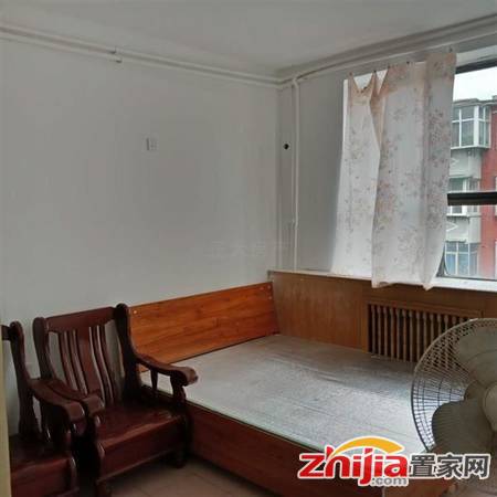 建行宿舍(22中对过)2室拎包入住