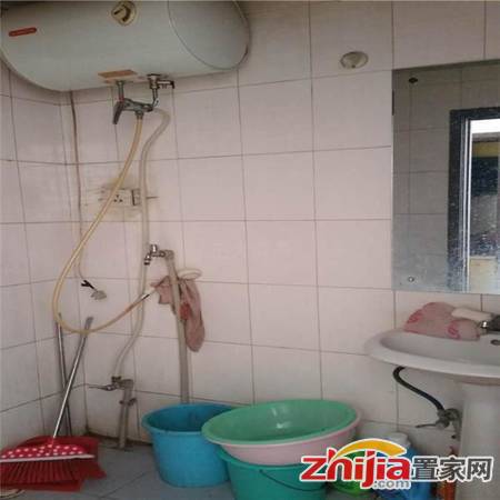 想置业的朋友看一下,自由港 43万 1室1厅1卫 简装业主急