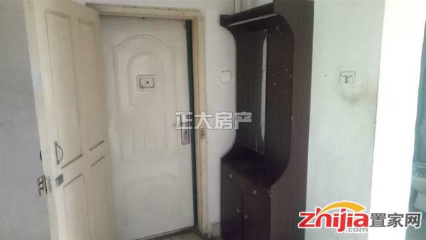 万达商圈 尖岭小区 2室1厅1卫 中装 拎包入住 干净整洁