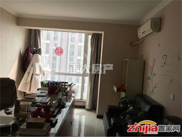 办公首选 万达广场 3室2厅2卫 精装 干净整洁 随时看