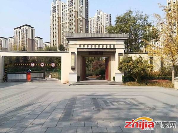 瀚唐小区精装婚房,首付40万,阳面客厅,随时看房