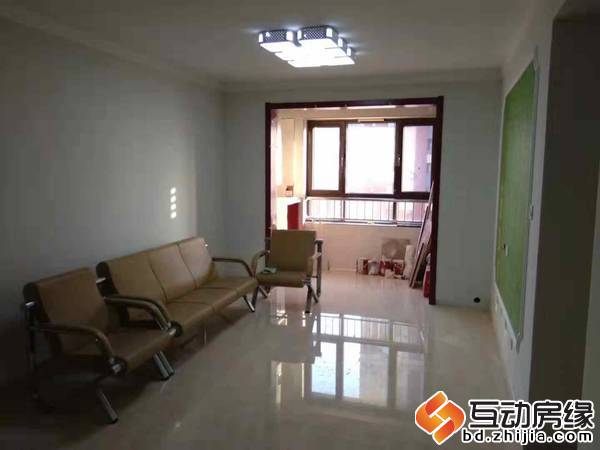 朝阳首府-御园 3室2厅1卫 104m² 租金1800元/月