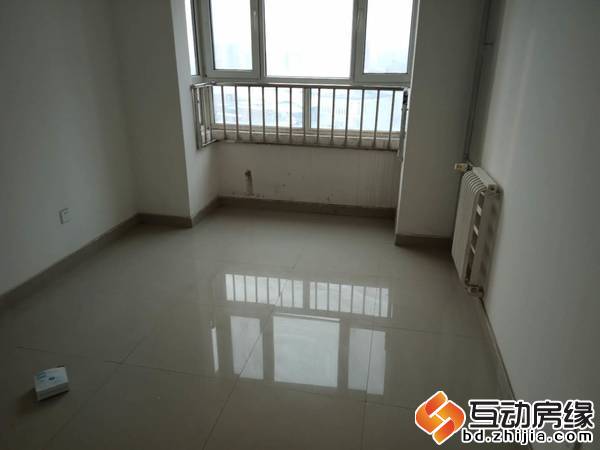 西大园小区 2室1厅1卫 81m² 租金1200元/月