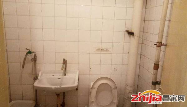万达商圈 方北小区 2室1厅 干净整洁 随时可看 槐北路