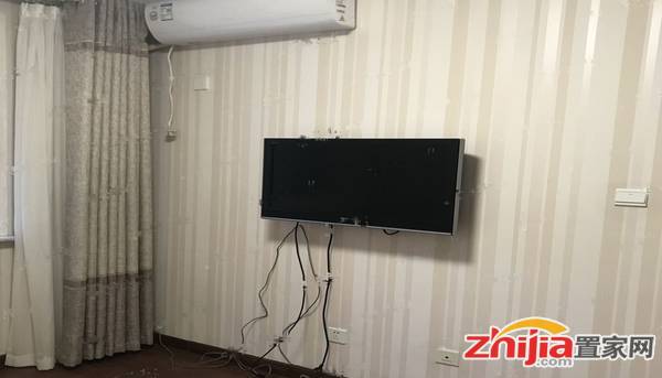 43中后身 怀特翰墨儒林南区 随时可看 干净整洁 怀特商