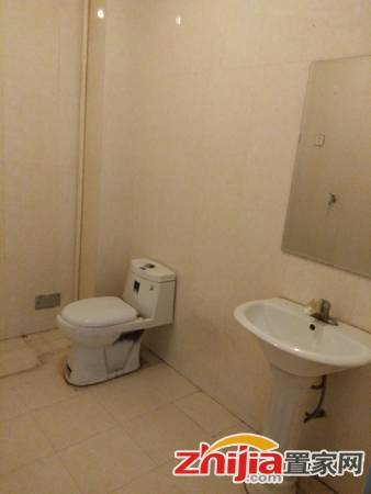 新新家园 3室2厅2卫 138m² 南北通透办公居住均可