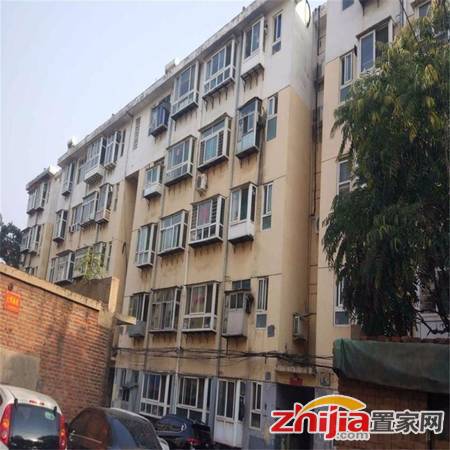 青园偏门两室精装婚房,三楼,房子新,首付低,带地下室,有钥匙