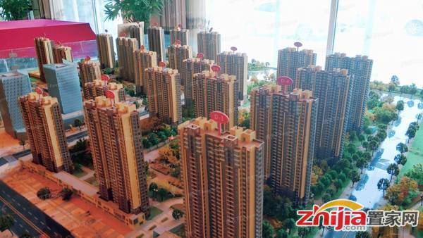 房东换房急售博雅盛世精装两室中间楼层采光不受影响