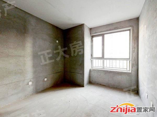 保真 奥北商圈水系环绕环境优美业主诚心出售无抵押