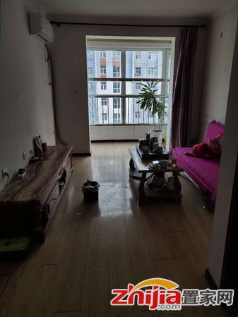 盛世华安精装修,家具家电齐全,拎包入住干净整洁