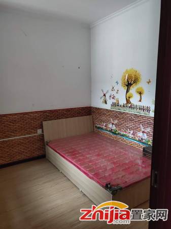 盛世华安精装修,家具家电齐全,拎包入住干净整洁