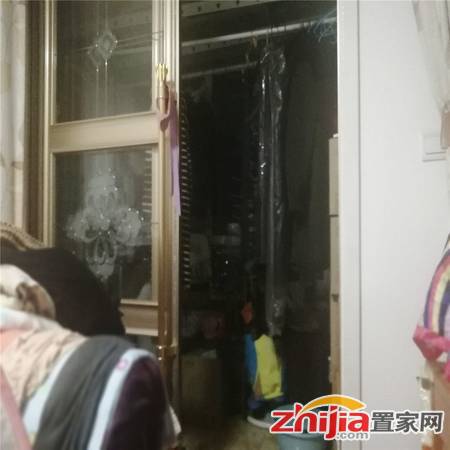 东北二环 精装两室 南北通透 诚意出售 125万 可谈