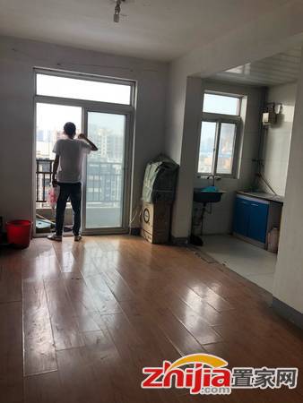 珠峰国际花园 3室2厅2卫