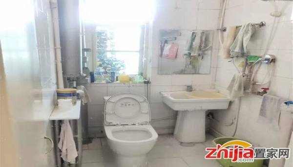 怀特商圈 实景照片 青园小区 2室1厅 南 拎包入住