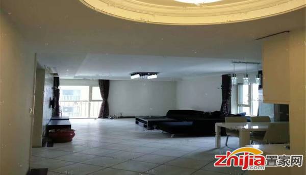 44中附近 西美商圈 西美五洲天地 实景照片 拎包入住