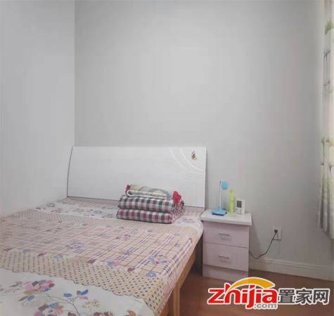 天山熙湖旁,精装两室,首付36万,出门市政公园,好楼层,抢手