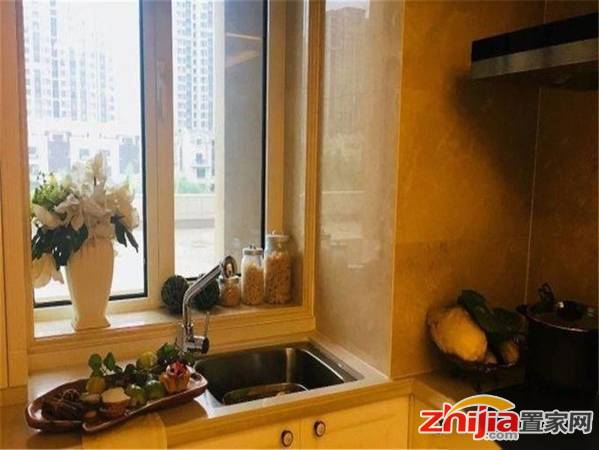 首付15万,融创中心北侧,兰园,电梯小高层,