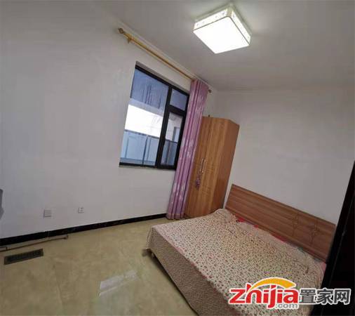 槐安路旁荣御府两室户型之中门业主置换诚心出售随时看房