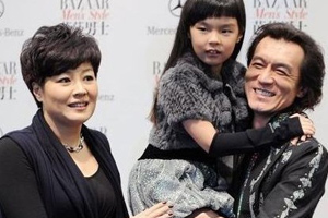 李咏被曝离开央视去当老师 豪宅曝光