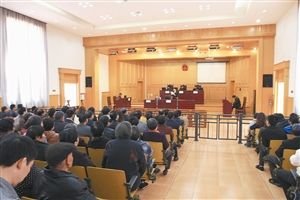 公公为多拿拆迁款与儿媳结婚 称被政策逼迫