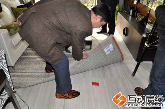 未来城 最短时间找到红包