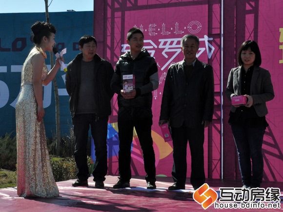 微博抽奖获得精美奖品的客户