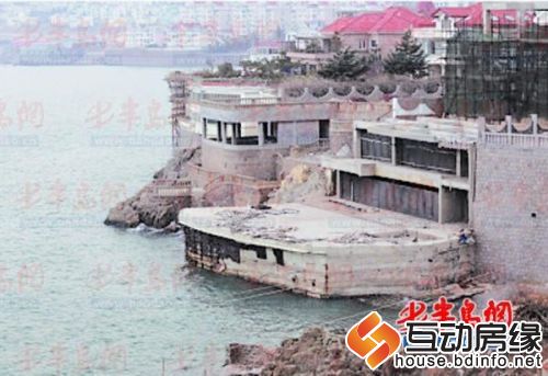 网友举报的26号别墅现状 @青岛小小市民提供