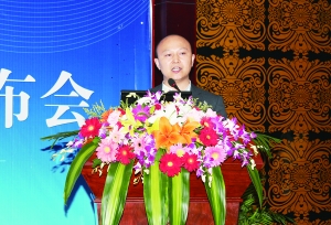 中国建筑设计研究院居住事业部主任赵钿先生上台讲解