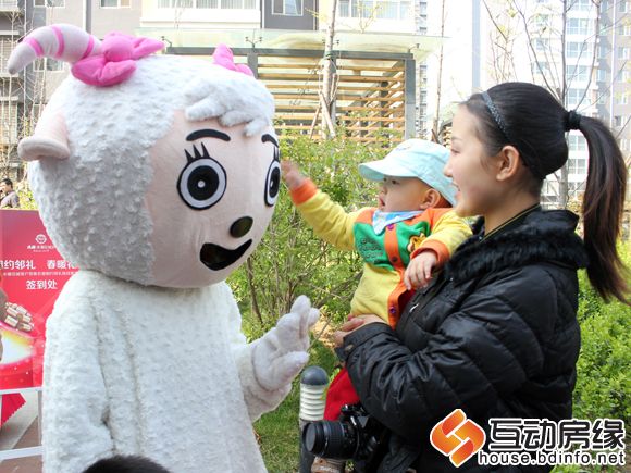 孩子们对喜羊羊情有独钟