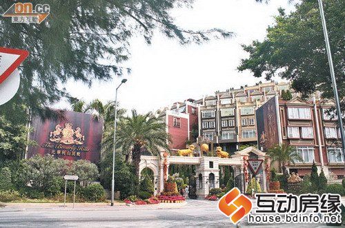 比华利山环境清幽 加上地理环境隐蔽 最适合着重私隐的陈豪居住