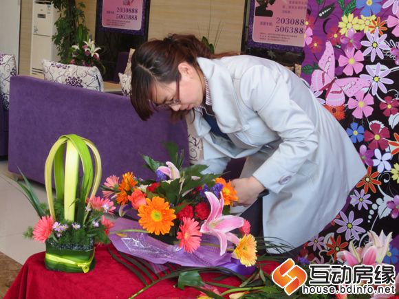 插花渐成型