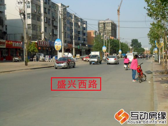 图为西湖龙湾交通图