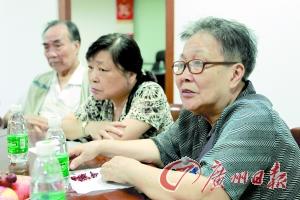 76岁的劳婆婆由于大厦烂尾一直无法回迁入住。