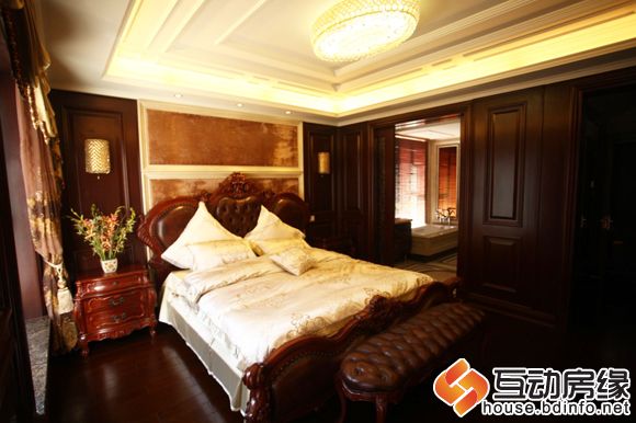 图为5米主卧开间，尊贵舒适